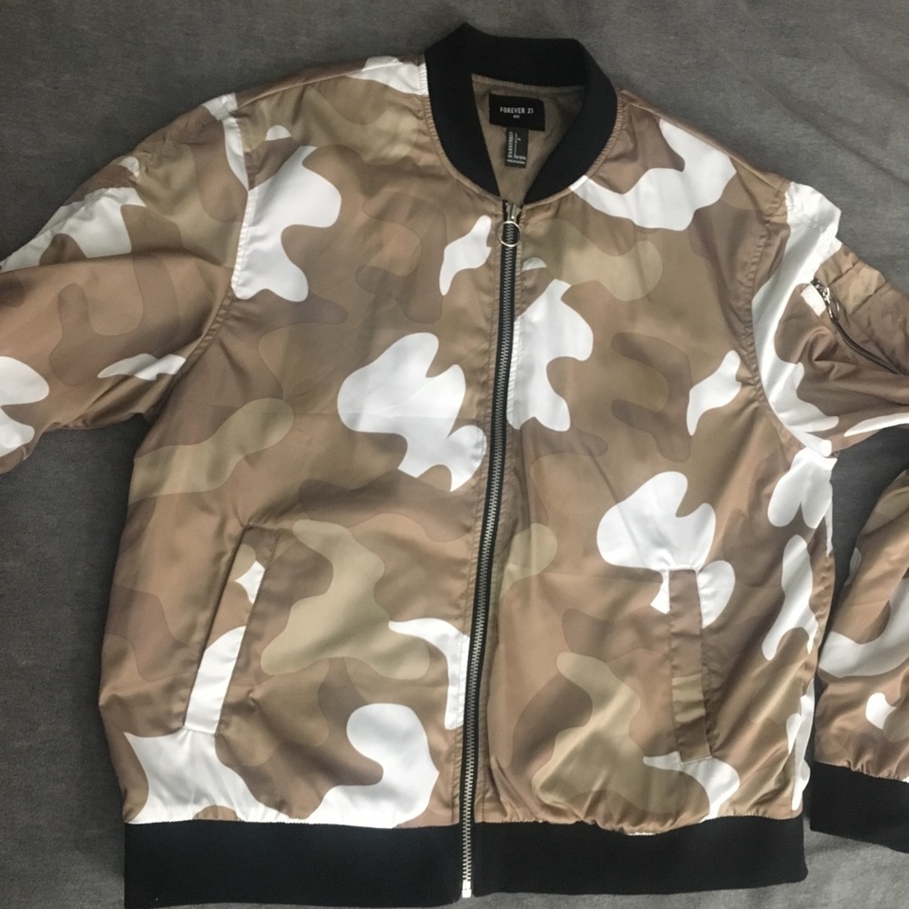 Bomber jacket - Picture 2 of 3